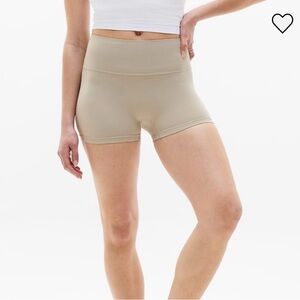 Athleta Transcend 3” Shortie